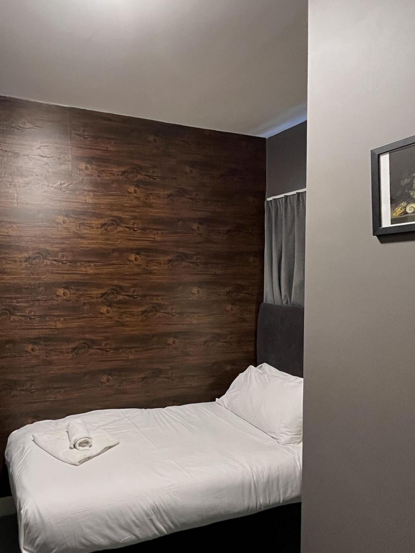 The Wellington Hotel Birmingham - Breakfast Included, Near O2 Academy & City Centre Pokoj fotografie